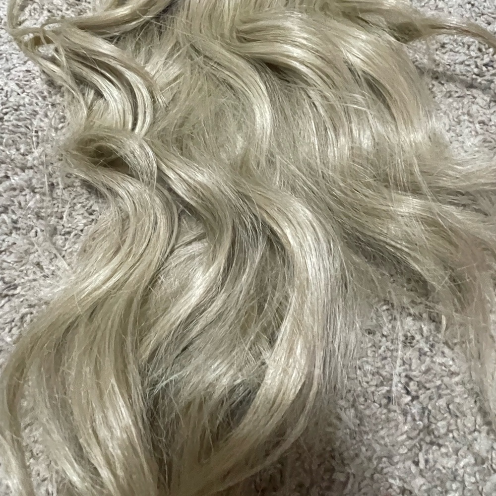 CSC  wig #6 - Picture 5 of 8
